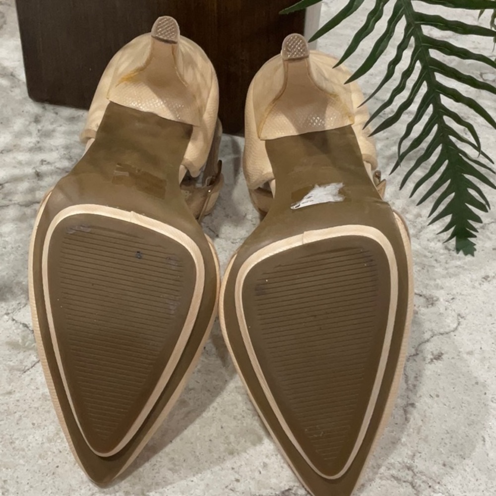 Wild diva lunge heels 👠 - Picture 5 of 8